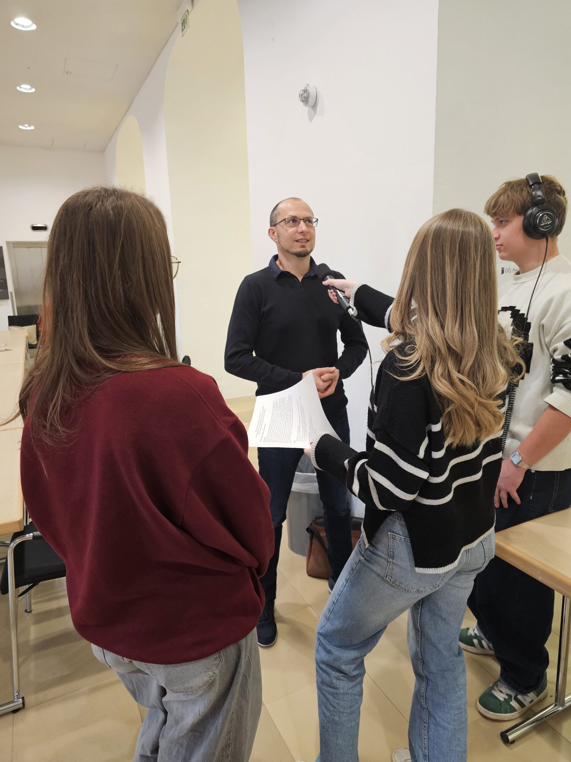 Ohne Journalismus keine Demokratie – HAK Perg