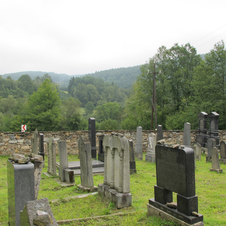 Der jüdische Friedhof in Rosenberg – Verein „Wider das Vergessen“