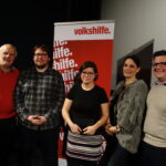 Ingrid Brodnig mit den VeranstalterInnen