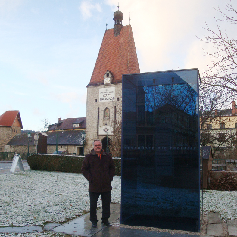 Der „Blaue Stein“ – Widerstandsdenkmal in Freistadt