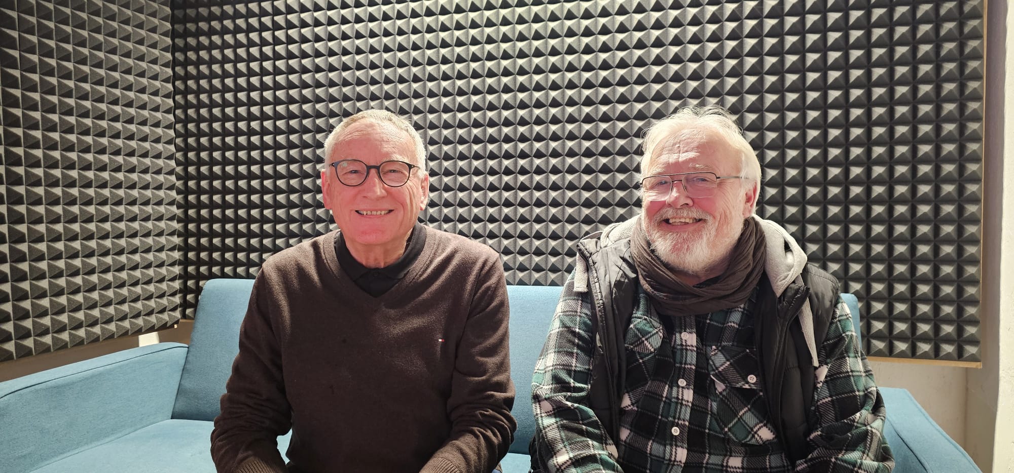 AUFHÖREN – Literatur zum Wochenausklang 351