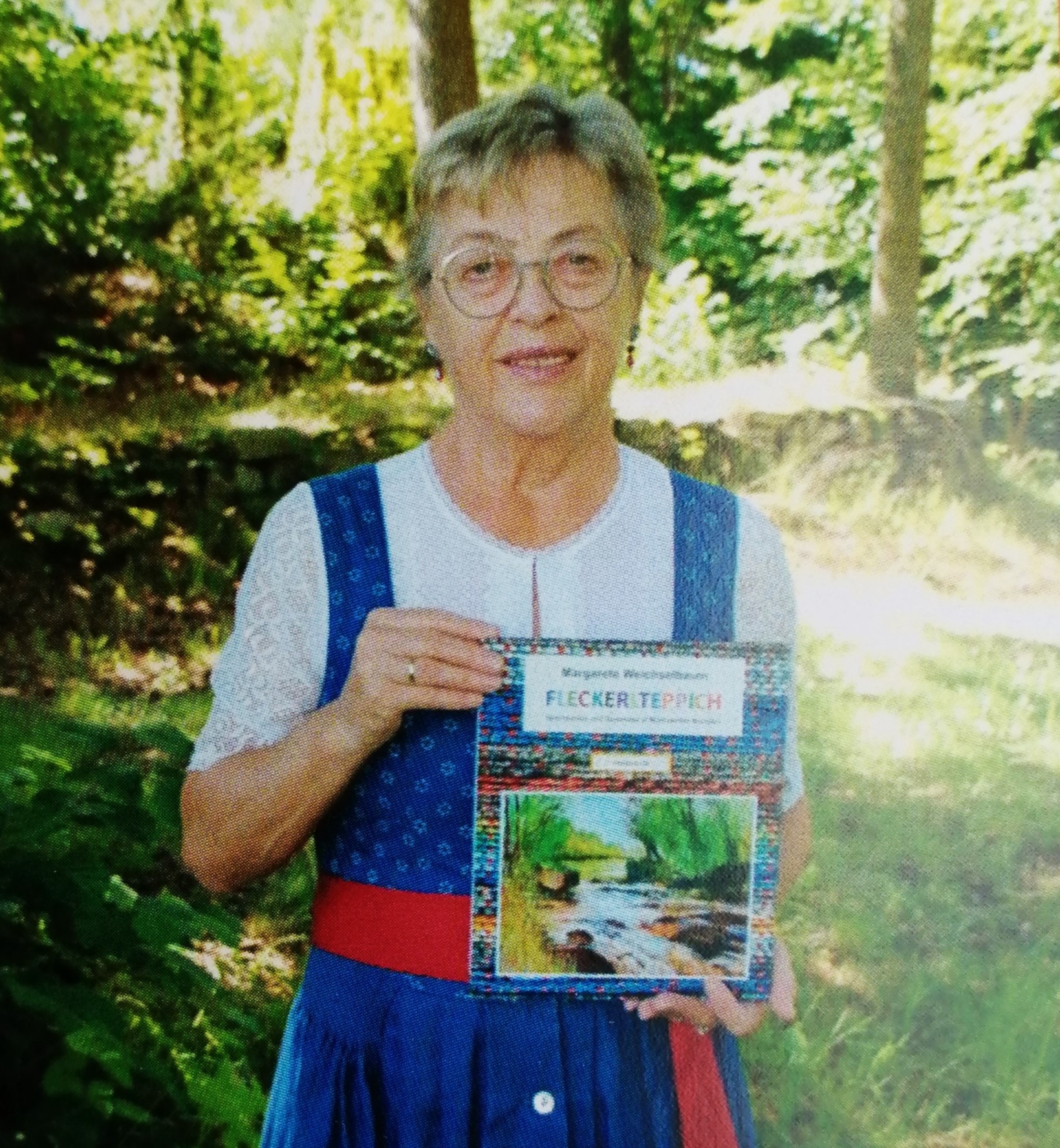 Fleckerlteppich – ein Buch von Margarete Weichselbaum!